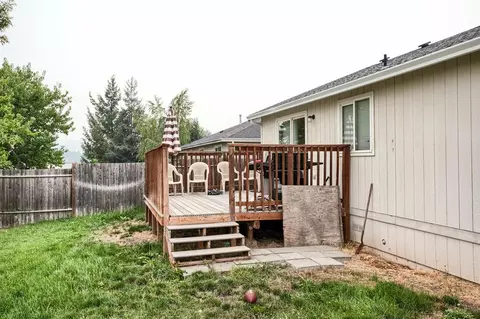 633 Heights Dr, Eagle Point, OR 97524 photo 16