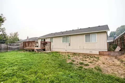 633 Heights Dr, Eagle Point, OR 97524 photo 15