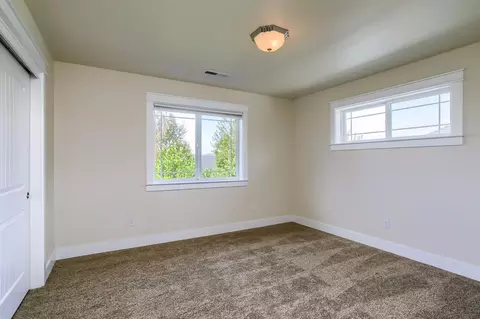 350 Leandra Ln, Eagle Point, OR 97524 photo 16