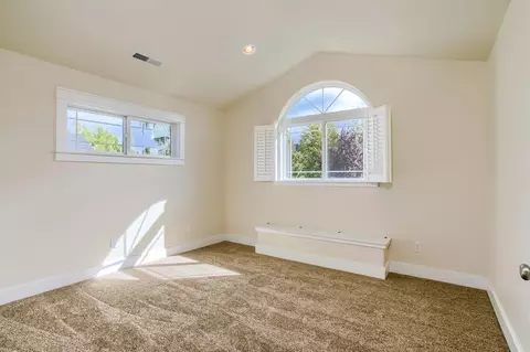 350 Leandra Ln, Eagle Point, OR 97524 photo 15