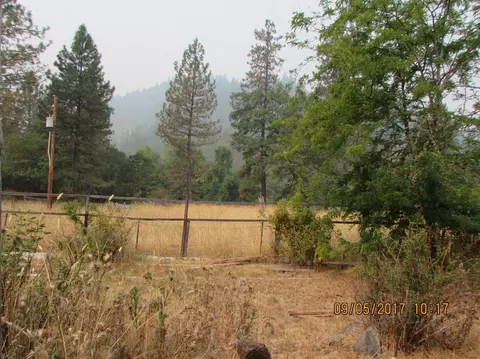 17980 Evans Creek Rd, Rogue River, OR 97537 photo 5