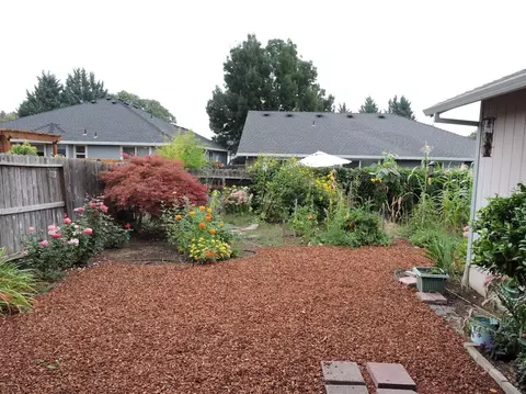 205 Samuel Lane Loop Rd, Phoenix, OR 97535 photo 10