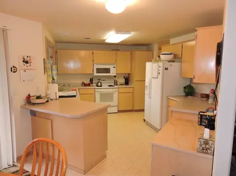 205 Samuel Lane Loop Rd, Phoenix, OR 97535 photo 4