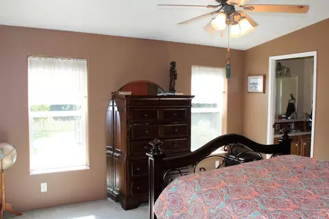 847 Royal Ave, Eagle Point, OR 97524 photo 12