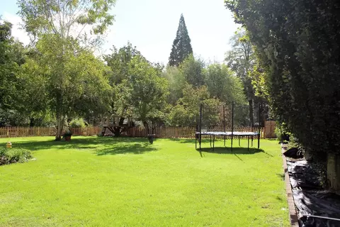 847 Royal Ave, Eagle Point, OR 97524 photo 17