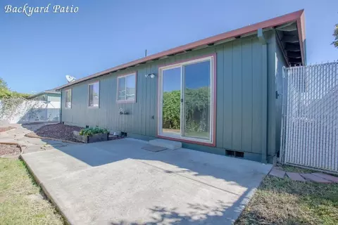 353 Bradley Way, Eagle Point, OR 97524 photo 6