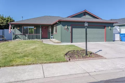 353 Bradley Way, Eagle Point, OR 97524 photo 16