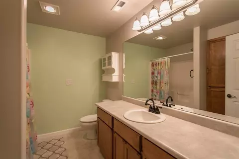 894 Win Way, Eagle Point, OR 97524 photo 18