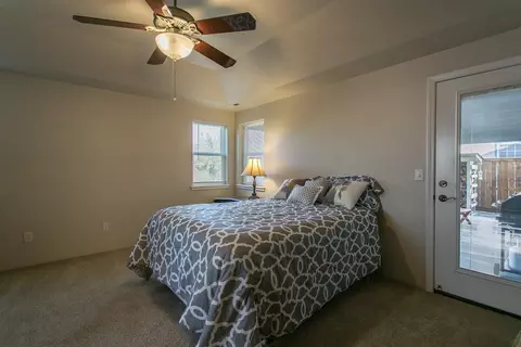 894 Win Way, Eagle Point, OR 97524 photo 14