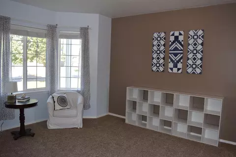 5590 Austin Way, Eugene, OR 97402 photo 3