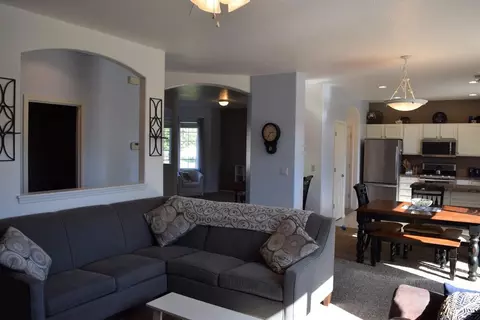 5590 Austin Way, Eugene, OR 97402 photo 8