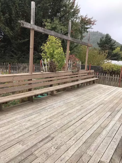 577 Gilbert Ave, Glendale, OR 97442 photo 14