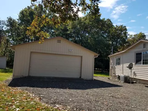 1359 Camp Baker Rd, Phoenix, OR 97535 photo 3