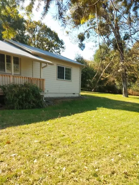 1359 Camp Baker Rd, Phoenix, OR 97535 photo 4