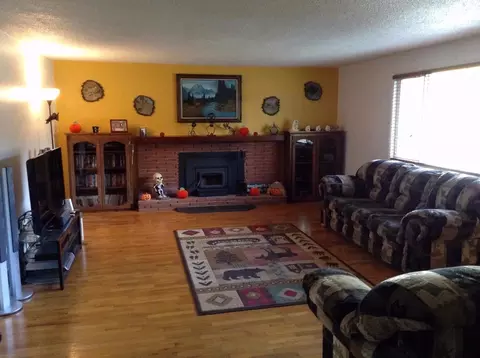 34 Comice Way, Eagle Point, OR 97524 photo 4