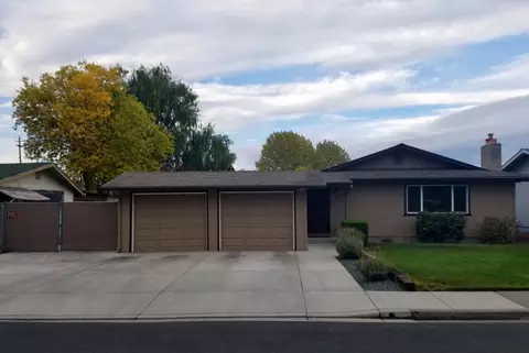 34 Comice Way, Eagle Point, OR 97524 photo 1