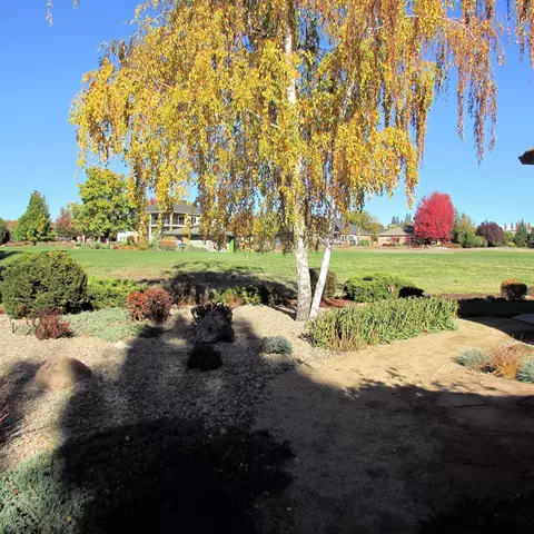 255 Pine Lake Dr, Eagle Point, OR 97524 photo 5