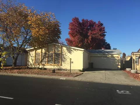 555 Freeman Rd #174, Central Point, OR 97502 photo 1