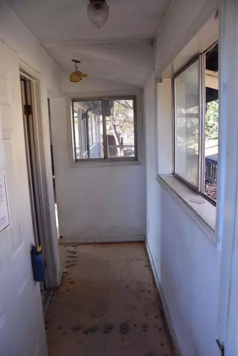940 Linn Rd, Eagle Point, OR 97524 photo 7
