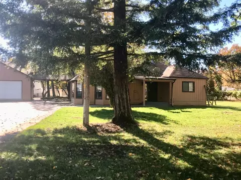 235 W Gregory Rd, Central Point, OR 97502 photo 3