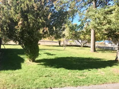 235 W Gregory Rd, Central Point, OR 97502 photo 25