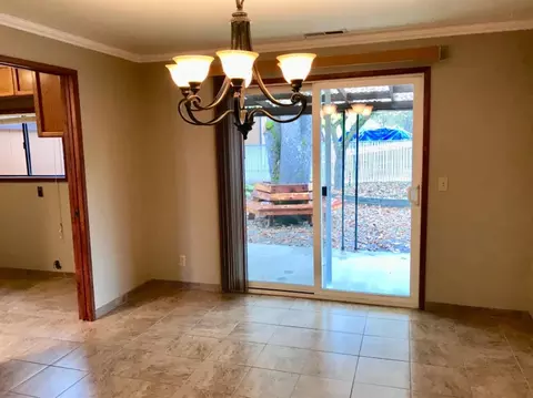 235 W Gregory Rd, Central Point, OR 97502 photo 10