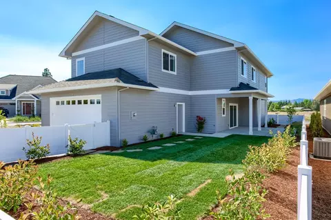 569 Eagle Rock Dr, Central Point, OR 97502 photo 4