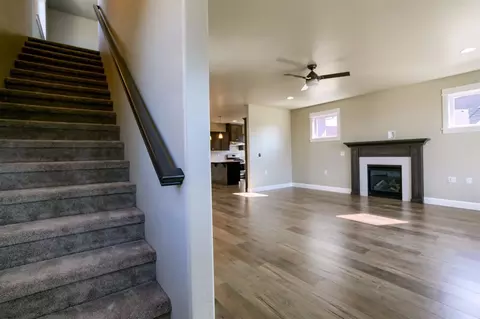 569 Eagle Rock Dr, Central Point, OR 97502 photo 21
