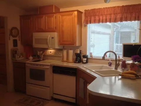 555 Freeman Rd #255, Central Point, OR 97502 photo 12