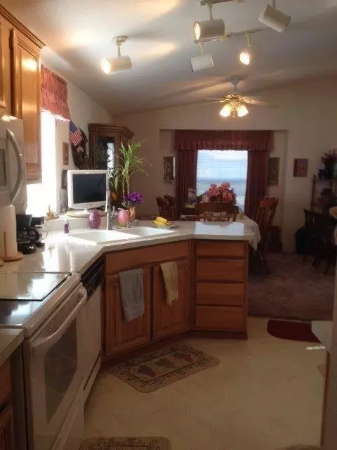 555 Freeman Rd #255, Central Point, OR 97502 photo 11