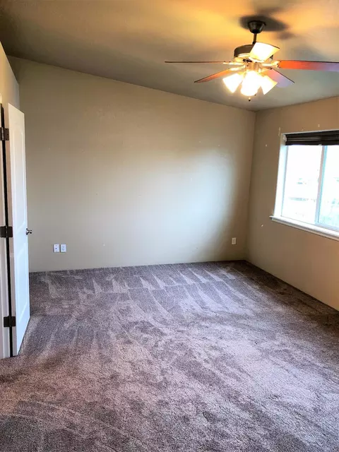 899 Silver Fox Dr, Central Point, OR 97502 photo 10