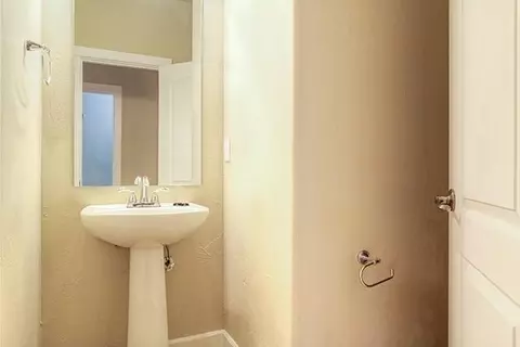 958 Covington Ct, Central Point, OR 97502 photo 17