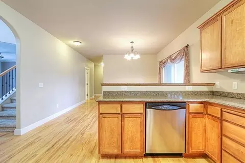 958 Covington Ct, Central Point, OR 97502 photo 10