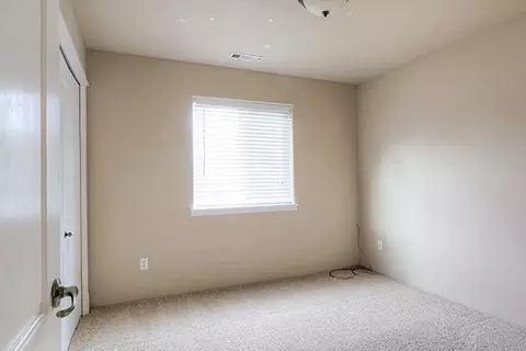 958 Covington Ct, Central Point, OR 97502 photo 22
