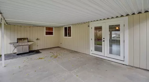 932 Corey Dr, Phoenix, OR 97535 photo 26