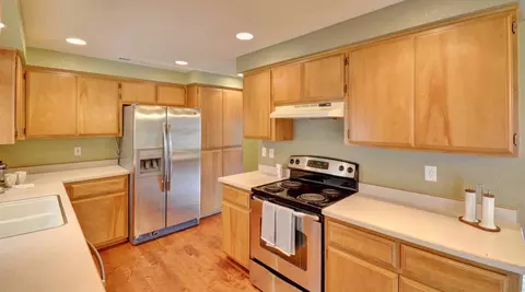 932 Corey Dr, Phoenix, OR 97535 photo 7
