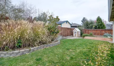 932 Corey Dr, Phoenix, OR 97535 photo 27