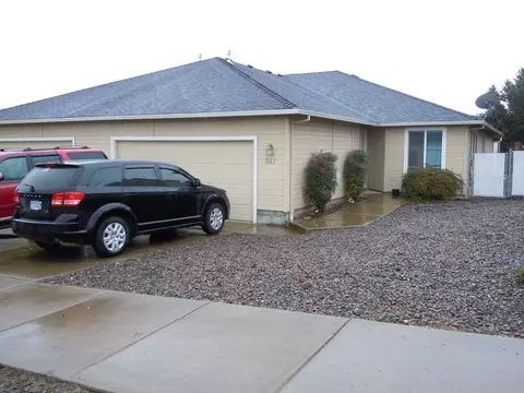 845 Crystal Dr, Eagle Point, OR 97524 photo 13