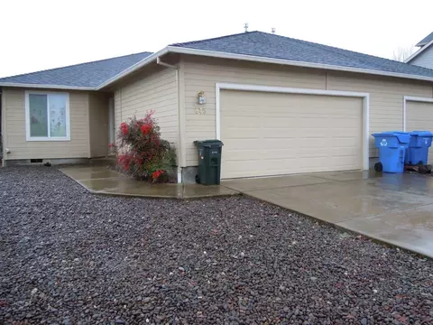 845 Crystal Dr, Eagle Point, OR 97524 photo 12