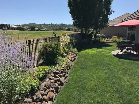 247 Pine Lake Dr, Eagle Point, OR 97524 photo 9