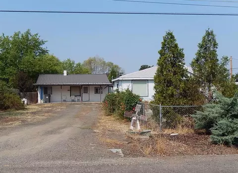 6883 Pinehurst St, Central Point, OR 97502 photo 16