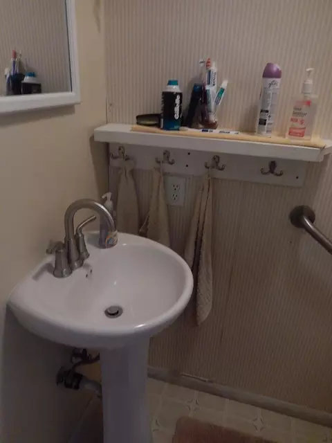 6883 Pinehurst St, Central Point, OR 97502 photo 12