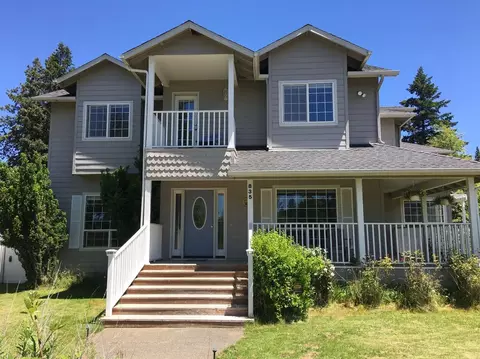 835 Redwood Ave, Butte Falls, OR 97522 photo 2