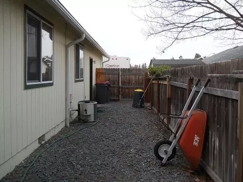 1317 Pacific Ln, Phoenix, OR 97535 photo 26