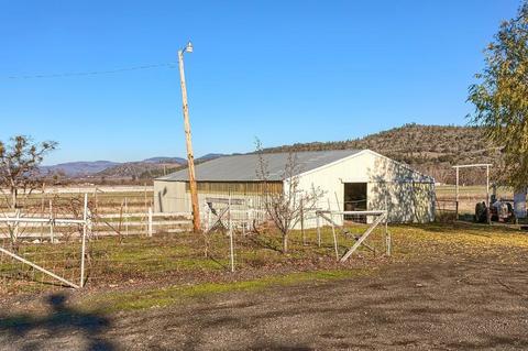 4125 Antelope Rd, Eagle Point, OR 97524 photo 6