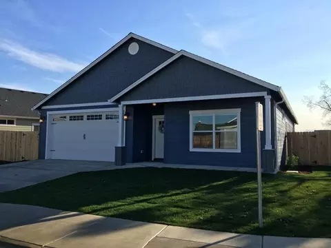 115 Greenview Dr, Eagle Point, OR 97524 photo 1