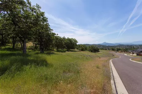 350 Avalon Ter, Eagle Point, OR 97524 photo 12