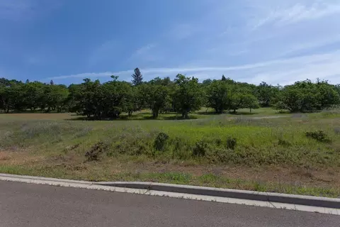 350 Avalon Ter, Eagle Point, OR 97524 photo 11