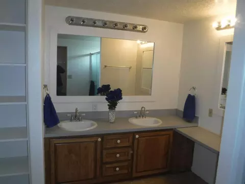 357 Meadow Ln, Eagle Point, OR 97524 photo 14