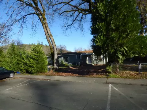 314 Broadway St, Rogue River, OR 97537 photo 1